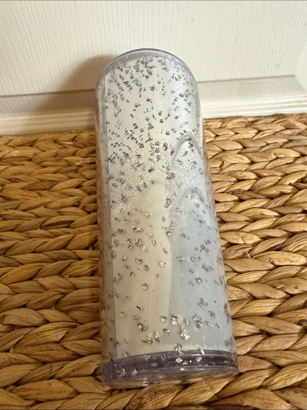 Starbucks 2022 Holiday Silver Glitter 24 Oz. Cold Cup